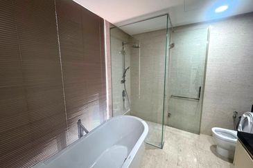 The Astaka @ 1 Bukit Senyum