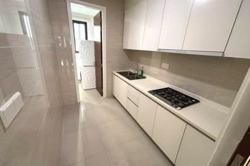 The Astaka @ 1 Bukit Senyum