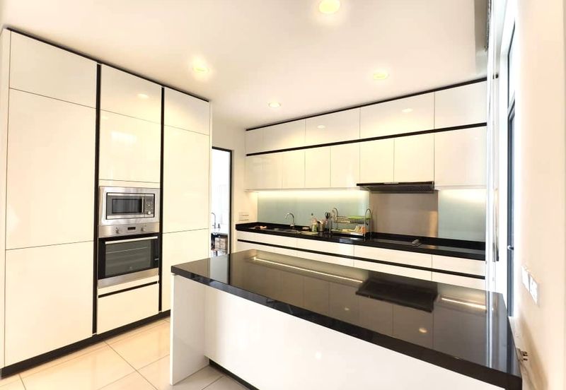 Avira Garden Terraces @ Medini