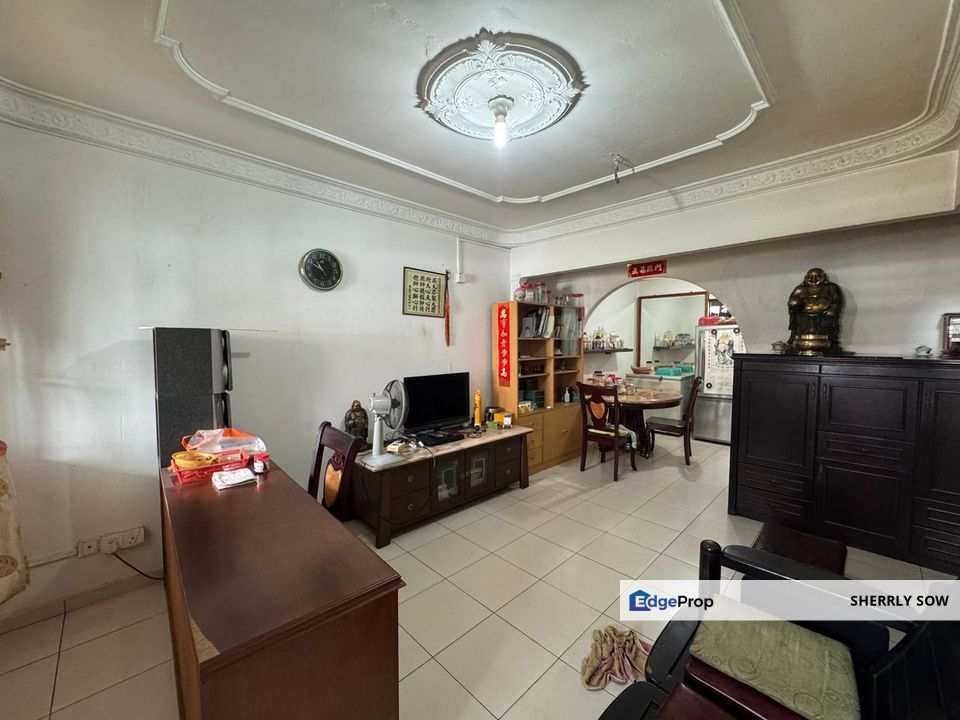 Jalan Makmur Damai Jaya Taman Ungku Tun Aminah Skudai, Johor, Skudai