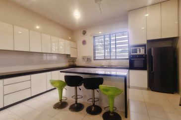 Taman Impian Heights