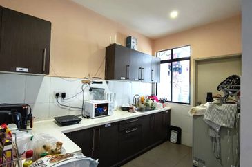 Jentayu Residency (Jentayu Residensi)