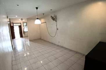 Taman Sutera Perling