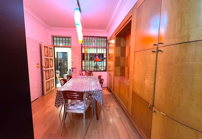 Taman Sutera Perling