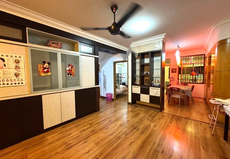 Taman Sutera Perling