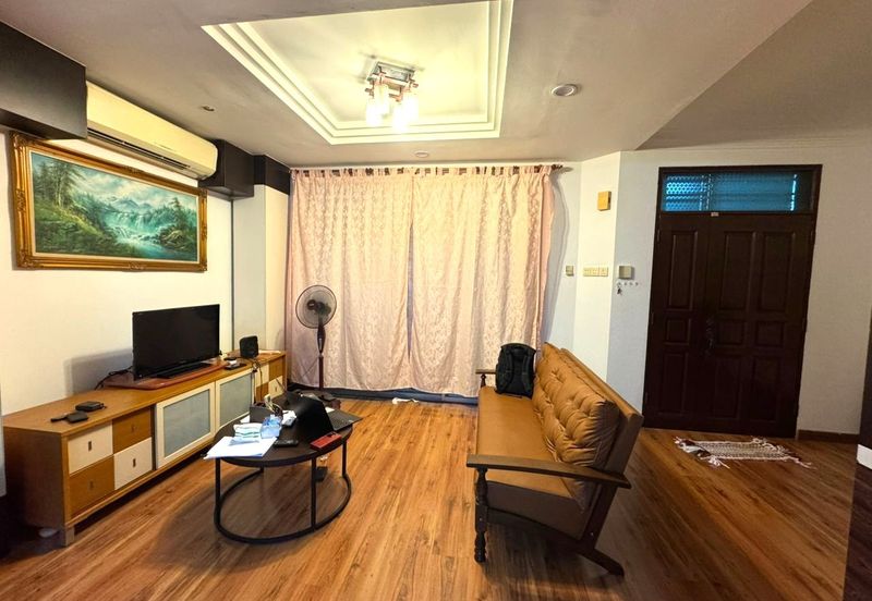 Taman Sutera Perling