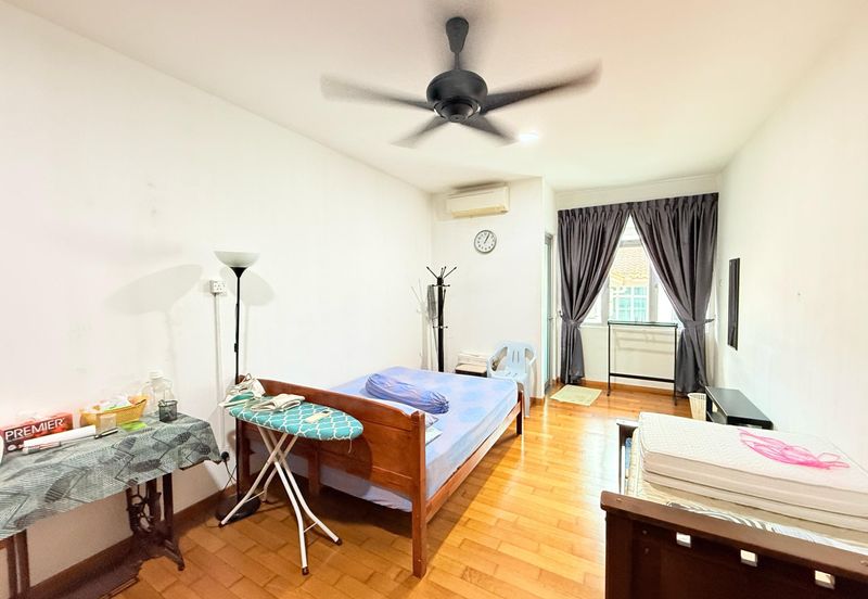 Taman Sutera Perling