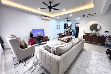 Sunway Citrine Lakehomes