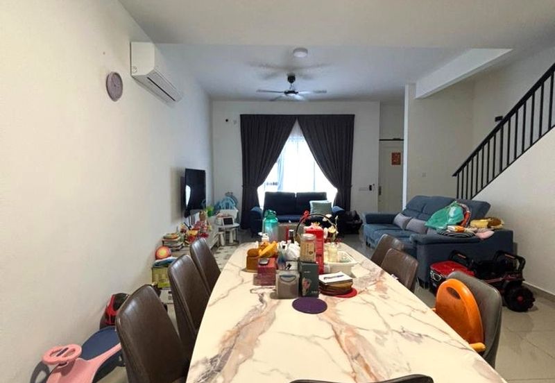 Tate Dalton @ Eco Botanic 2