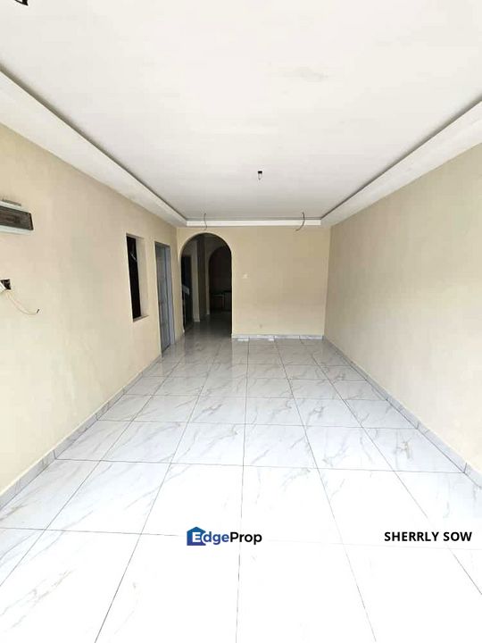 Taman Bukit Kempas, Johor, Johor Bahru