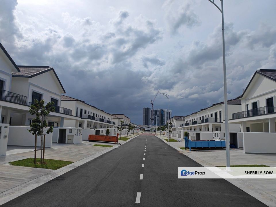 The Commune (Harris) @ Eco Botanic, Johor, 