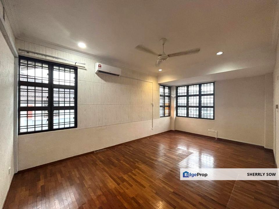 Jalan Sutera Jingga, Taman Perling, Johor, Johor Bahru