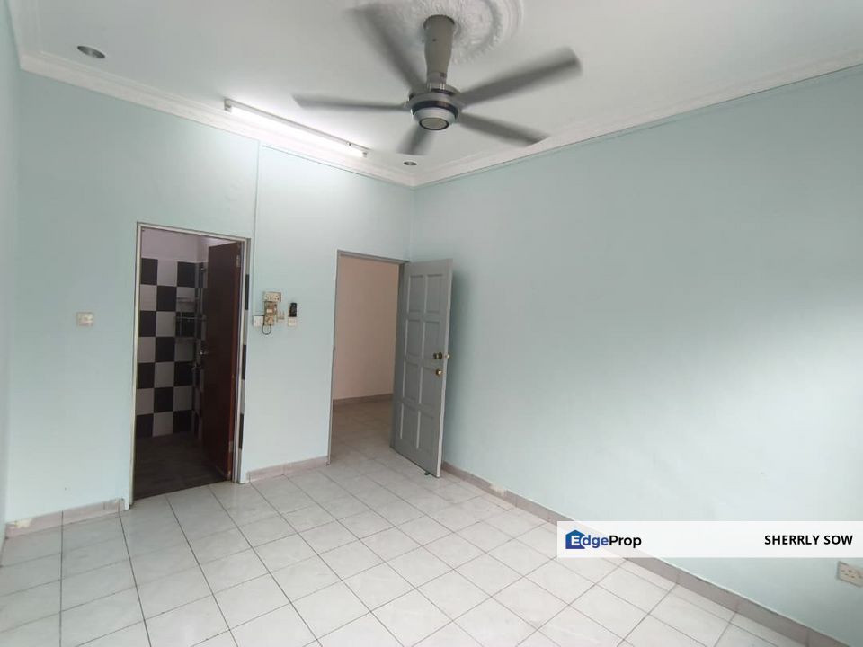 Jalan Kosa, Taman Perling, Johor, Johor Bahru