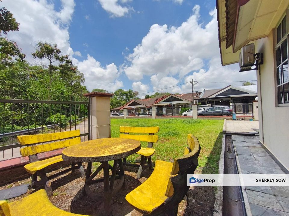 Jalan Sutera Hijau, Taman Perling, Johor, Johor Bahru