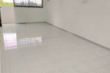 Flat Taman Ungku Tun Aminah