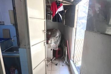 Flat Taman Ungku Tun Aminah