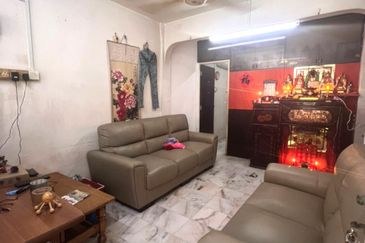 Flat Taman Ungku Tun Aminah