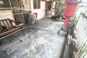 Flat Taman Ungku Tun Aminah