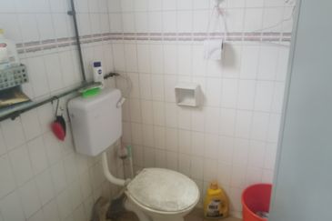 Flat Taman Ungku Tun Aminah