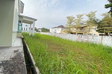 Taman Impian Emas