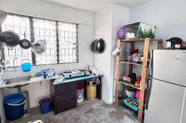 Flat Taman Ungku Tun Aminah