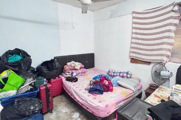 Flat Taman Ungku Tun Aminah