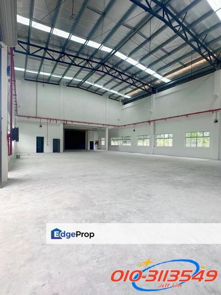 Warehouse Semi-D office 3 storey @ XME Business Park, Nilai, Negeri Sembilan, Nilai
