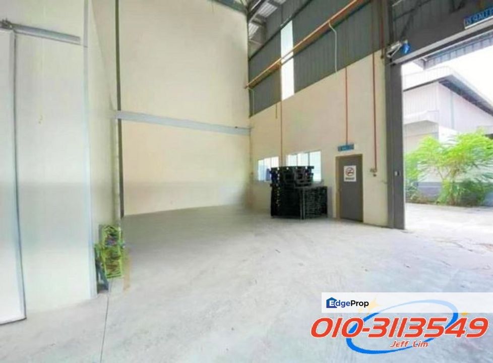 Warehouse Semi-D 3 Storey @ Balakong Jaya, Selangor, Balakong