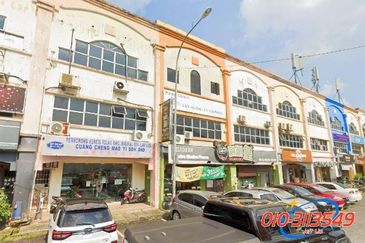 Pusat Perdagangan Seri Kembangan