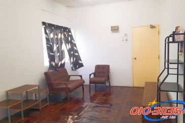 Puchong Utama Court 2