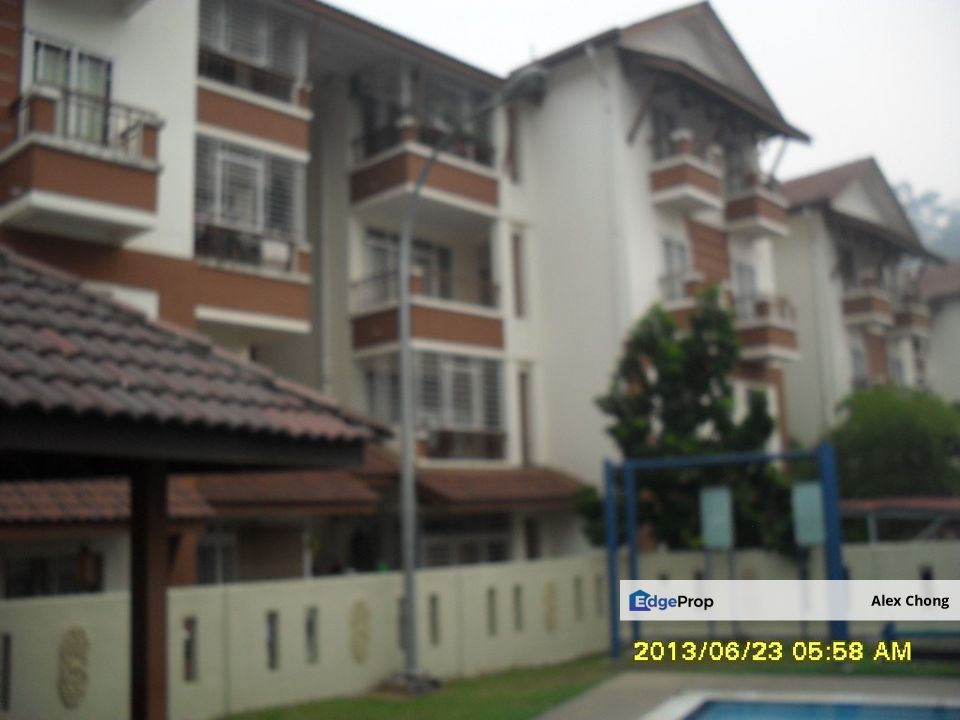 selayang heights townvilla, Selangor, Selayang