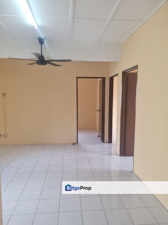 Taman  Sri  bintang, Kuala Lumpur, Segambut