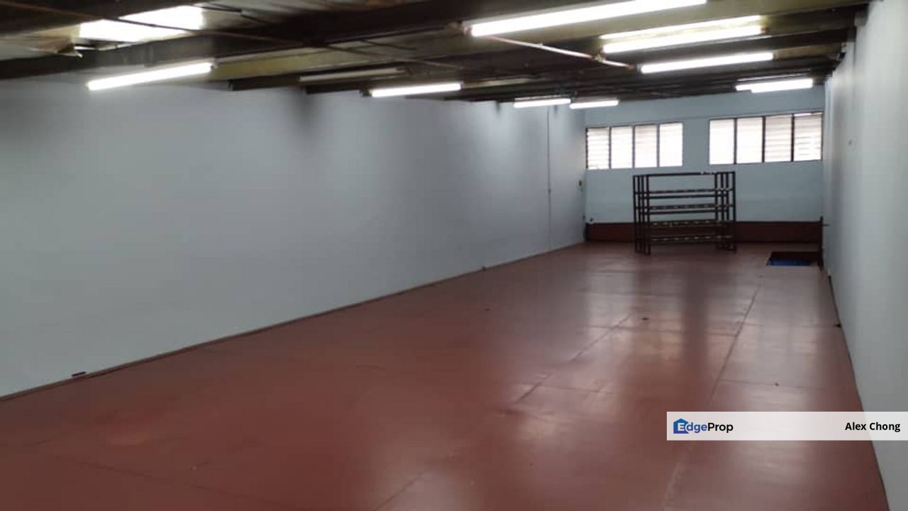 1  story factory, Kuala Lumpur, Kepong