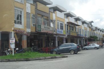 FOR SALE JALAN GENTING BATANG KALI ,SELANGOR.agricultural land