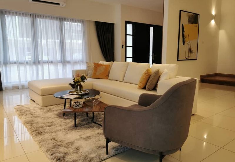 Sierramas (Sierramas East)