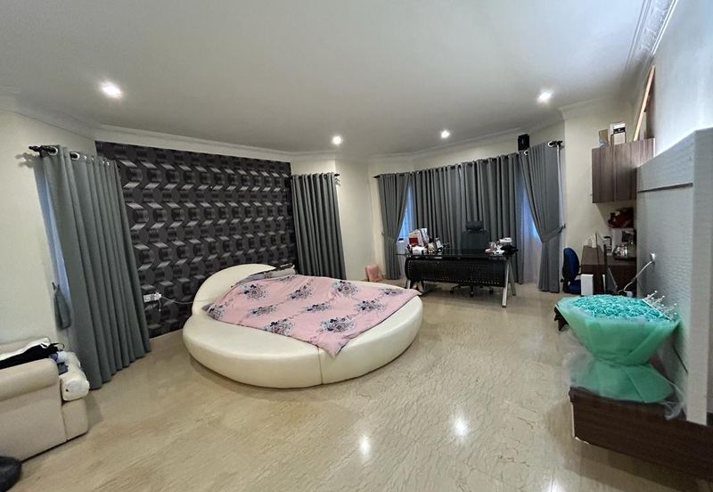 Sierramas (Sierramas East)