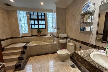 Sierramas (Sierramas East)