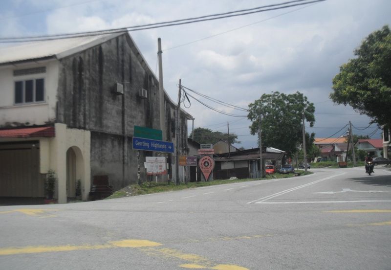 Bandar Ulu Yam Baharu