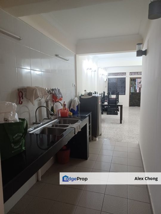 FOR SALE TAMAN SETIA RAWANG SELANGOR , GROUND FLOOR apartment, Selangor, Rawang