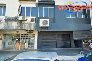 Taman Kinrara Seksyen 1