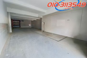 Taman Kinrara Seksyen 1