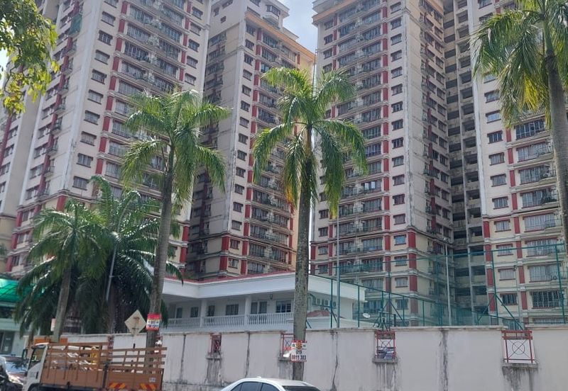 Villa Lagenda Condo
