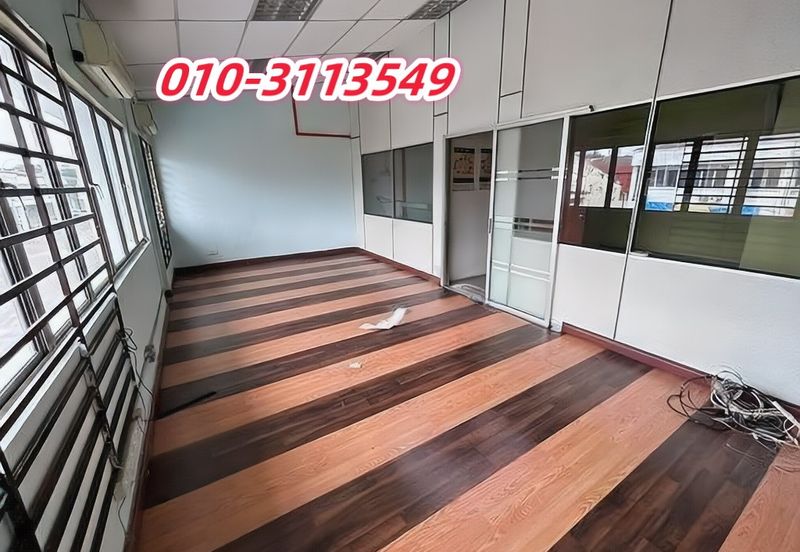 Taman Perindustrian Subang USJ 1