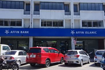 FOR SALE JALAN IPOH  4 Sty shop lot