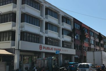 FOR SALE JALAN IPOH  4 Sty shop lot