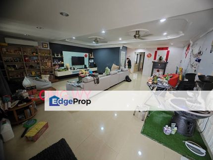 Bandar Bukit Tinggi 2, Klang Partially Furnished Double Storey Terrace House for Sale , Selangor, Klang