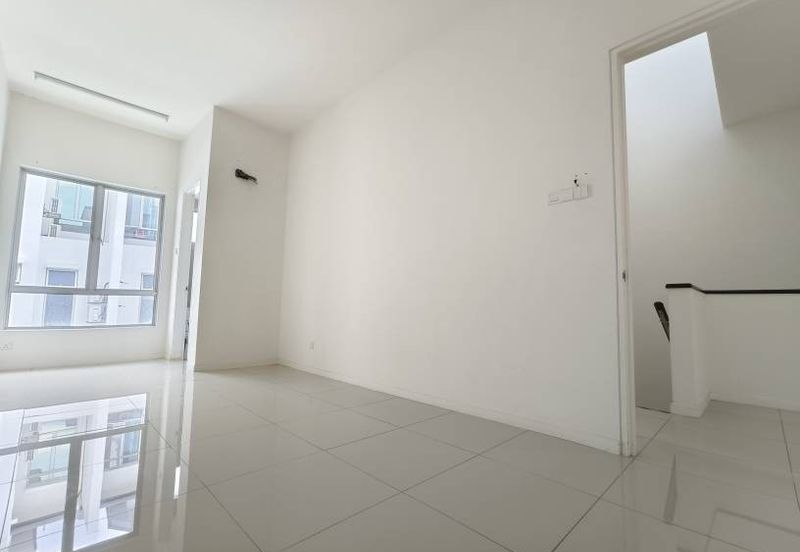 Fairfield Residences, Tropicana Heights