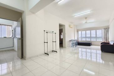 The Residence 1 @ Tiara East