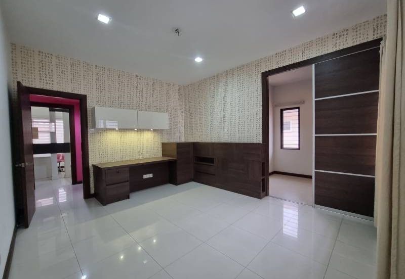 Bandar Mahkota Cheras