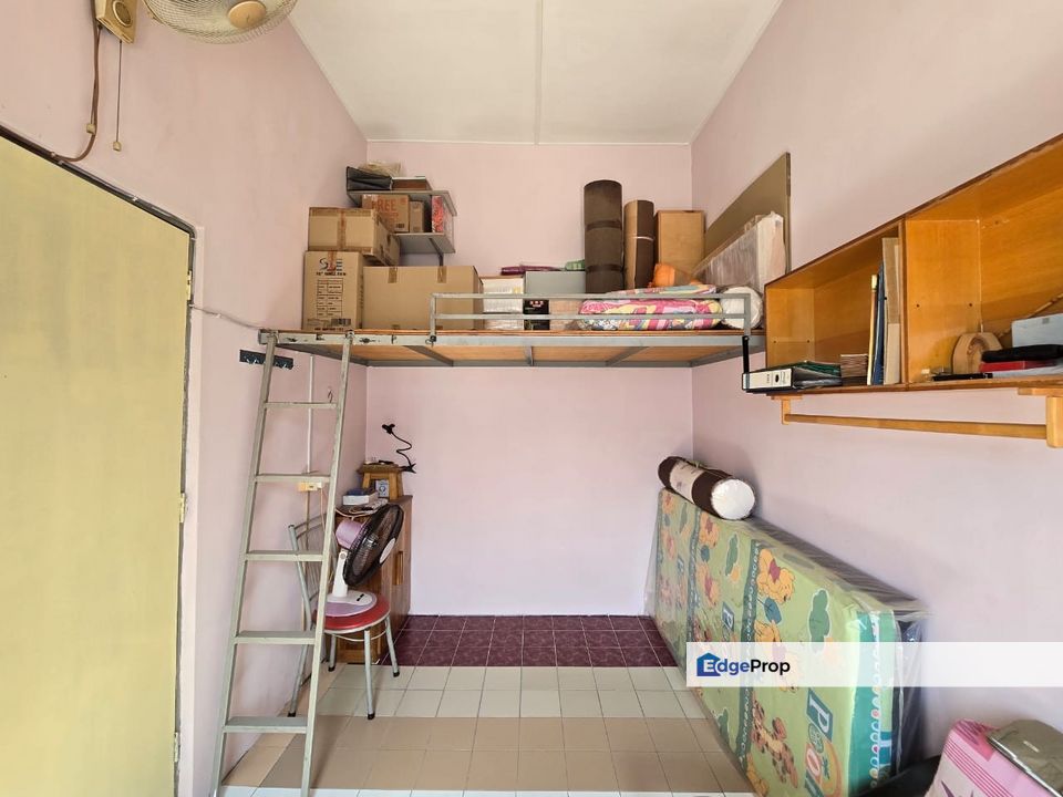 (KITCHEN FULLY EXTENDED) 2 STOREY @ DESA SRI JENARIS, KAJANG, Selangor, Kajang